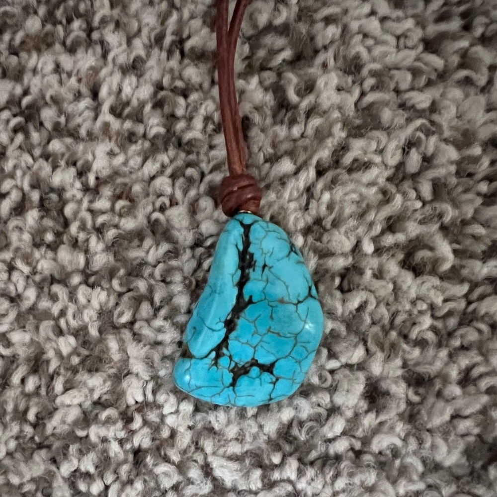Turquoise leather necklace